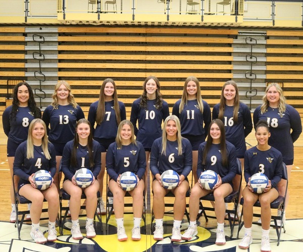 Jackets fall to defending champs in semifinals