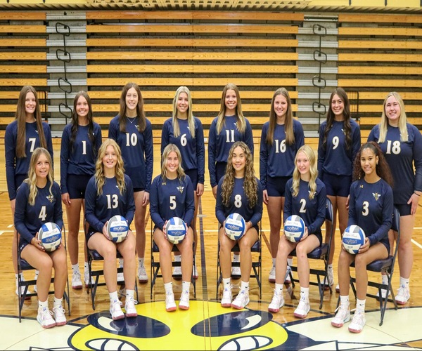 RCTC Volleyball Wins Region XIIIB Championship to Advance to NJCAA Tournament